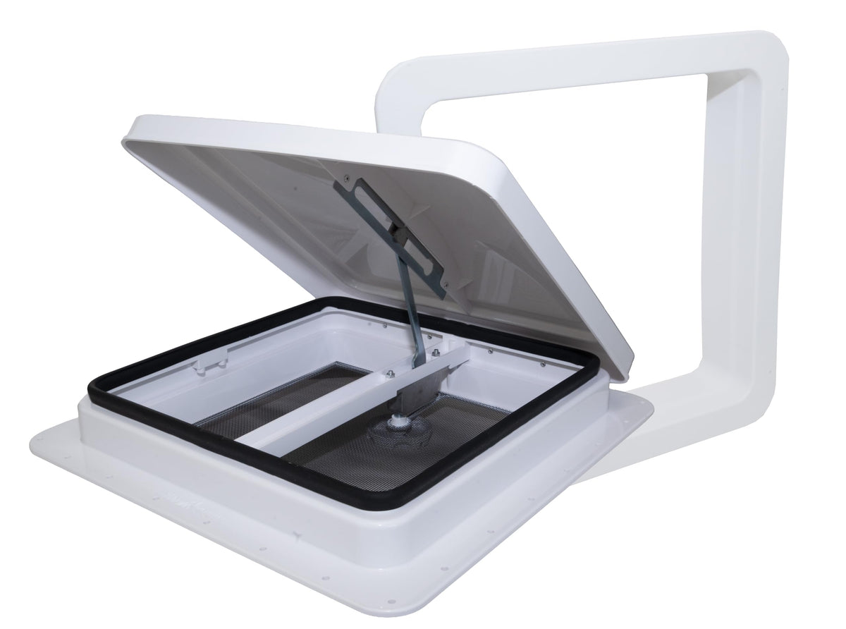 14" RV Roof Vent with White Lid and Manual Crank Q13727