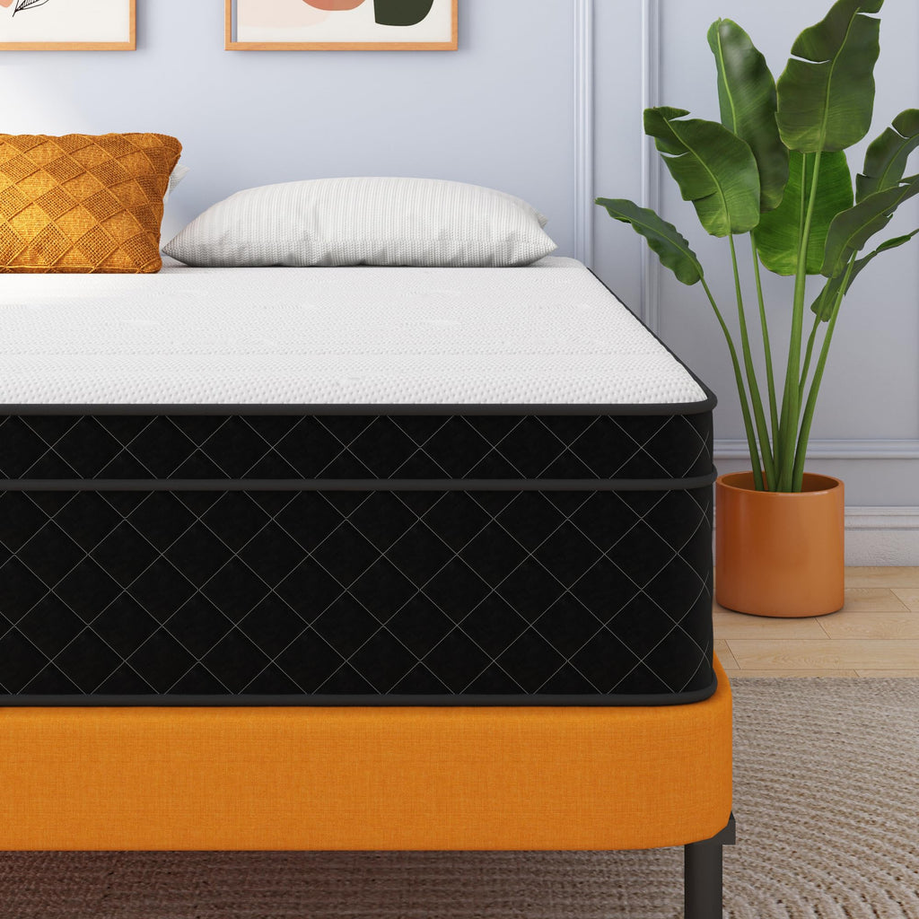12 Inch Full Size Hybrid Mattress C9660